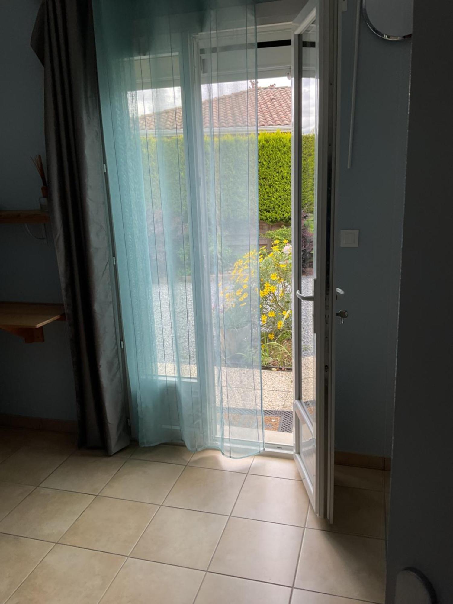 Ferienwohnung Les Oliviers Le Teich Exterior foto